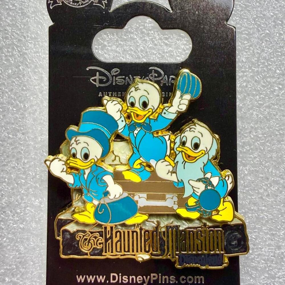 Disney Pin Huey Dewey Louie Hitchhiking Ghosts Haunted Mansion Odyssey